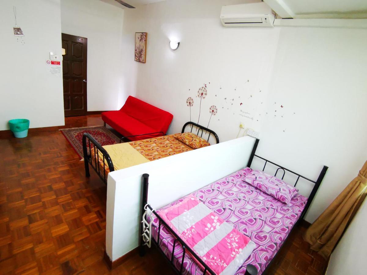 Lpm Room Tanjung Bungah (Penang) Exterior foto